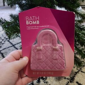 Strawberry & Fresh Floral Pink Purse Shape Bath Bomb